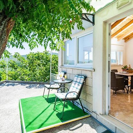 Apartment Harmony - With Free Parking Доли Экстерьер фото